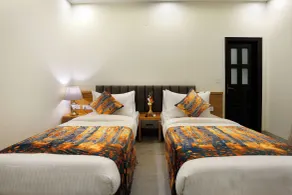 OPO Essential, Sector 21 Gurgaon - Rom