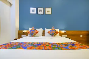 FabHotel Hello Homz - Rum