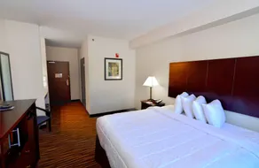 Cobblestone Inn & Suites - Monticello - Værelse