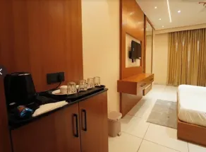 Hotel The Republic Zirakpur Chandigarh  - Quarto
