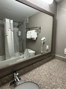 Red Roof Inn Richmond, VA - W Broad St - Salle de bain