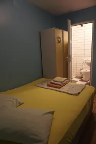 Chilloutlya Hostel&Bar - Chambre