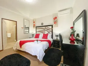 Bar-t-nique Guest House - Room