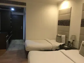 Hotel Orchid - Room