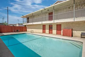 Americas Best Value Inn Midlothian - Pool