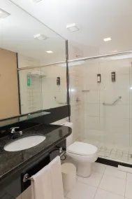Golden Tulip Porto Vitória - Room