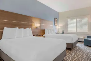 Best Western Plus Lake Elsinore Inn & Suites - Chambre
