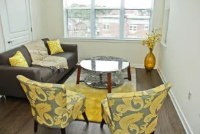 Montclair Apartments by Gracen Properties - Quarto