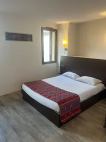 Adonis Carcassonne - La Barbacane - Chambre