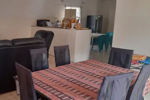 Hwange National Park Guest House - In-room dining