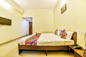 Hotel Spring Height Near Mall De Goa - Chambre