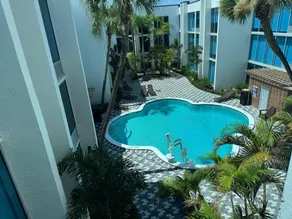 Tropical Palms Hotel - Pool