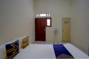 Hotel O Sunyoto Homestay Syariah - Chambre