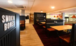 Travelodge Plus Galway - Restaurante