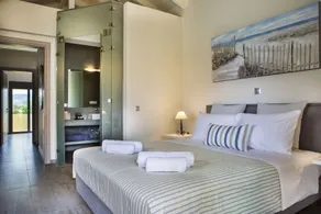 Alekos Beach Houses-Profilio's Villas - Chambre