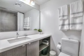 Waterfront Clair Avenue Suites - Salle de bain