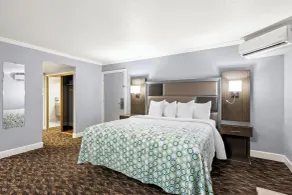 HomeTowne Studios by Red Roof Yuba City Bonanza - Marysville - Chambre