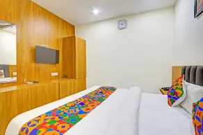 FabHotel Dharani Grand - Nr Mamata Medical College - Room