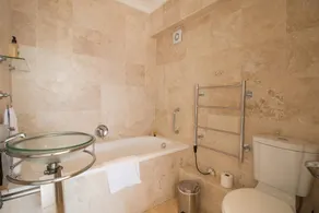 Third floor sea facing 2 bedroom apartment - Badezimmer