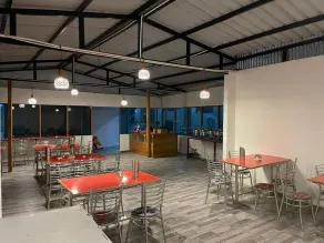 New Mandakini River Resort - Restaurant