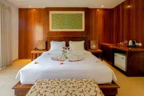 Papillon Echo Beach - Room