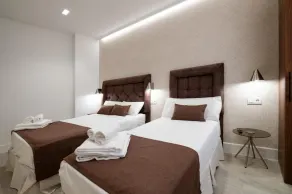 Apartamento Rosales Suites Lujo en el Centro - Værelse