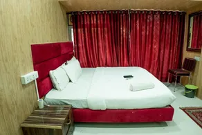 Lokhandwala Residency by Glitz Hotel - Room