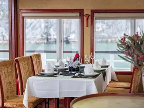 Garden Legend 3 cruise - Restaurant