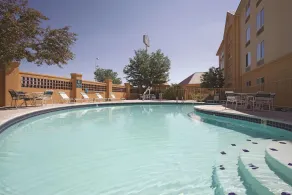 La Quinta by Wyndham Pueblo - Piscine