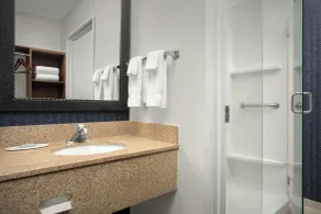 Fairfield Inn & Suites by Marriott Albuquerque Airport - Salle de bain