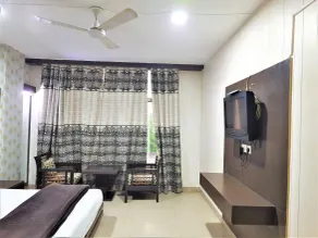 Hotel Sunshine Park -- Near Anand Vihar Railway Station - Chambre