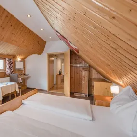 Appartement de vacances avec terrasse, sauna et jardin | Idéal pour le télétravail - Chambre