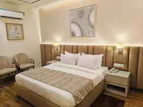 Hotel Pallavi Grand - Chambre