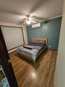 Charming 3-Bedroom House in Meadow Heights - Perfect Family Retreat - Chambre