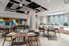 Hotel Le Roi Express Karol Bagh - Restaurant