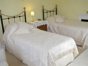 Anton Guest House Bed and Breakfast - Room