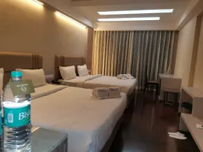 Ratnapriya hotel and resort - Room
