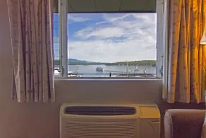 Half Moon Motel & Cottages - Vue de la chambre