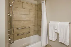 GrandStay Hotel & Suites Valley City - Badeværelse
