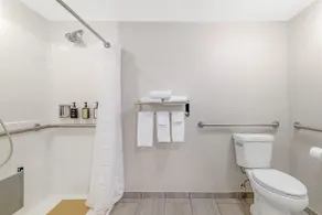 Holiday Inn Express Keene - Salle de bain