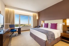 Crowne Plaza Muscat OCEC by IHG - Room
