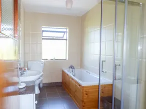Nephin View - Bathroom