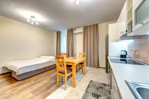 Apartment Voskresenska 18 , Парковые Озера - Room