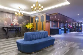 Saint Hostel - Lobby