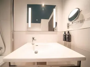 Maek Hotel Antwerp Central - Accor Handwritten Collection - Bagno