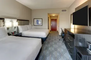 DoubleTree by Hilton St. Louis Forest Park - Chambre