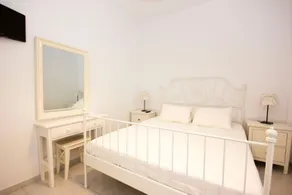 Anixi Hotel - Quarto