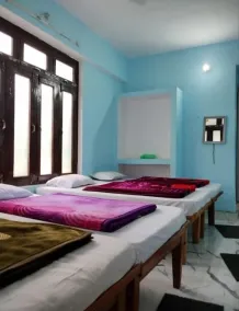 Kandari Guest House - Quarto