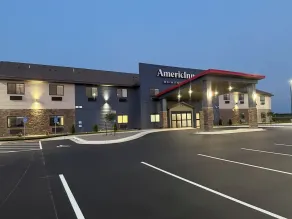 AmericInn By Wyndham Mountain Lake Mn - Image 1