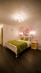 Gray Manor Hotel - Room